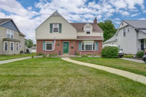 213 S Wayne St, Saint Marys, OH 45885