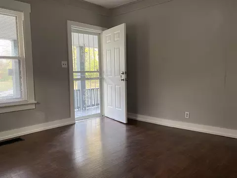 1527 W Clark St, Springfield, OH 45506 photo 9