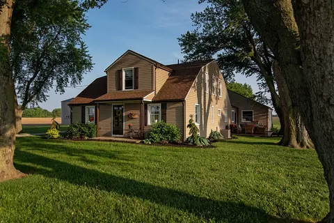7785 Ballentine Pike, New Carlisle, OH 45344