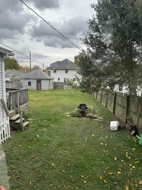 230 N Clairmont Ave, Springfield, OH 45503 photo 8