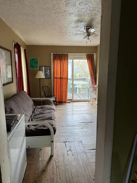 230 N Clairmont Ave, Springfield, OH 45503 photo 7