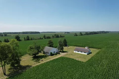 9121 State Route 235, Lakeview, OH 43331