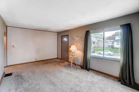 858 Homestead Ave, Springfield, OH 45503 photo 8