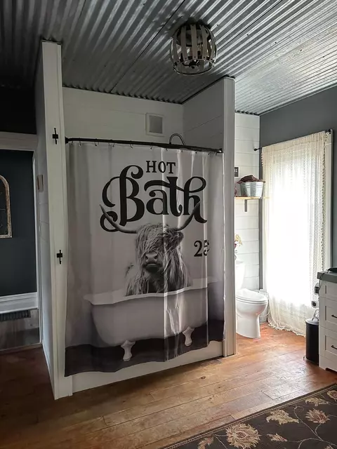 Bath - 15080 Pruden Rd, Sidney, OH 45365 photo 1 of 4