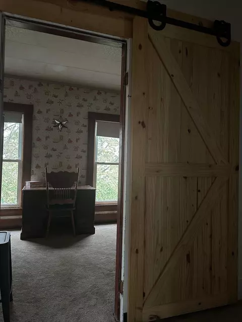 Living - 15080 Pruden Rd, Sidney, OH 45365 photo 5 of 5