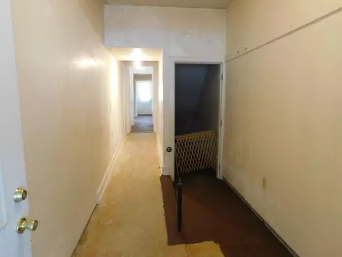 Entry Way - 820 Spruce Ave, Sidney, OH 45365 photo 6 of 9
