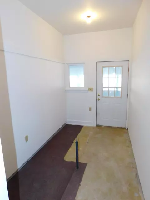 Entry Way - 820 Spruce Ave, Sidney, OH 45365 photo 9 of 9