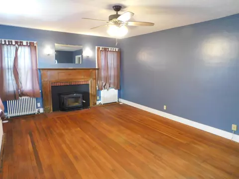 Living - 820 Spruce Ave, Sidney, OH 45365 photo 2 of 3