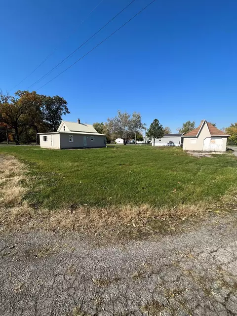 151 Third St, Cloverdale, OH 45827 photo 20