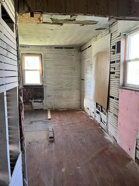151 Third St, Cloverdale, OH 45827 photo 9