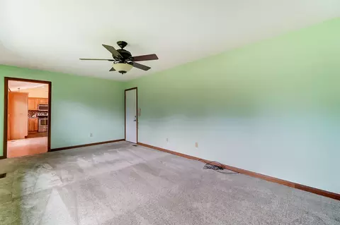6995 Old Clifton Rd, Springfield, OH 45502 photo 23