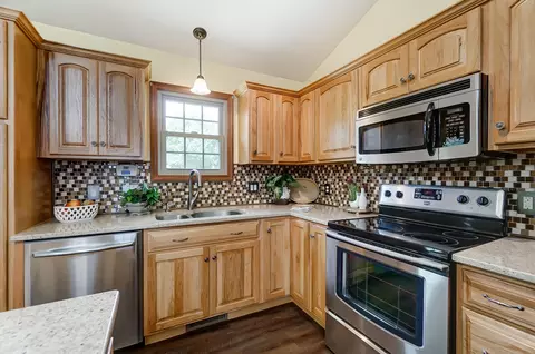 6995 Old Clifton Rd, Springfield, OH 45502 photo 15
