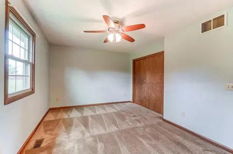 6995 Old Clifton Rd, Springfield, OH 45502 photo 25