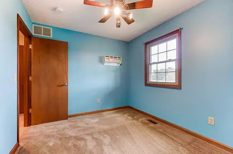6995 Old Clifton Rd, Springfield, OH 45502 photo 35