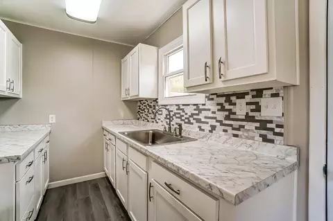 412 Mount Joy St, Springfield, OH 45505 photo 12