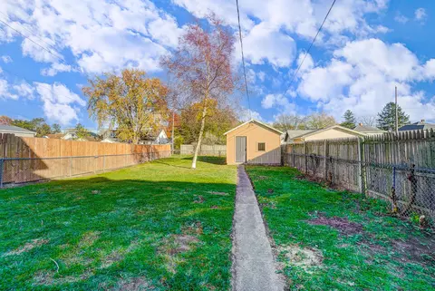 210 N Clairmont Ave, Springfield, OH 45503 photo 27