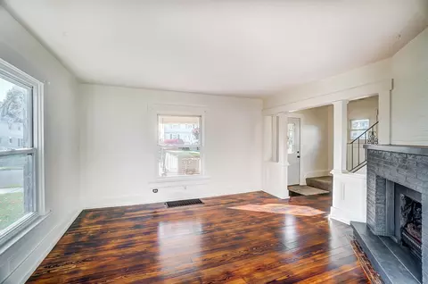 210 N Clairmont Ave, Springfield, OH 45503 photo 7