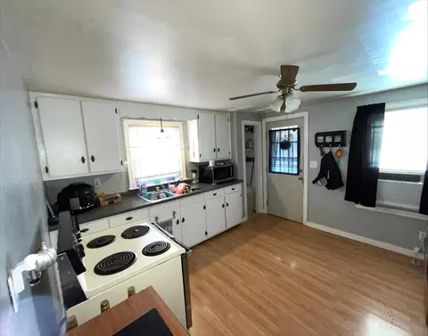 1004 Pine St, Springfield, OH 45505 photo 6