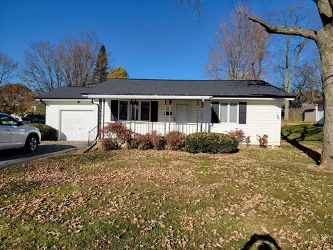 823 Cooper Ave, Bellefontaine, OH 43311