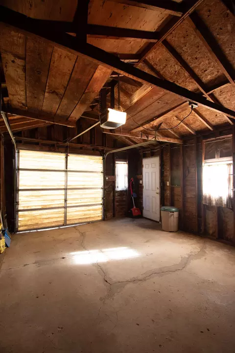 911 S Burnett Rd, Springfield, OH 45505 photo 6