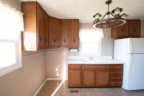 911 S Burnett Rd, Springfield, OH 45505 photo 11