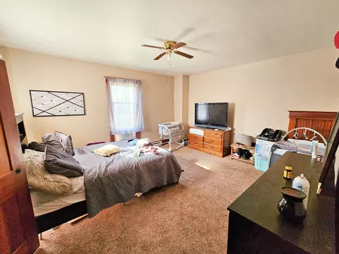 227 W Wayne St, Celina, OH 45822 photo 6