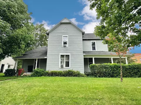 227 W Wayne St, Celina, OH 45822 photo 3