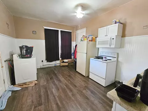 227 W Wayne St, Celina, OH 45822 photo 9