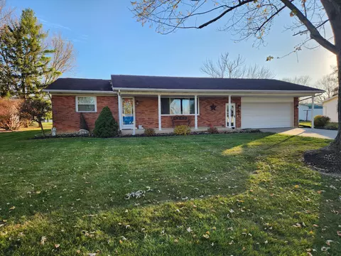 209 E Walnut St, Anna, OH 45302
