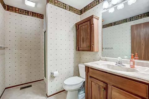 4850 E Brannan Dr, Springfield, OH 45502 photo 14