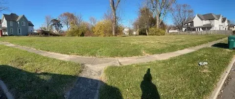 128-144 E Grand Ave, Springfield, OH 45505 photo 2