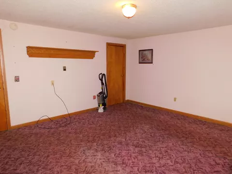 Bedroom - 238 E Walnut St, Saint Paris, OH 43072 photo 7 of 7