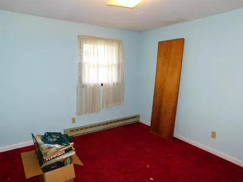 Bedroom - 238 E Walnut St, Saint Paris, OH 43072 photo 4 of 7