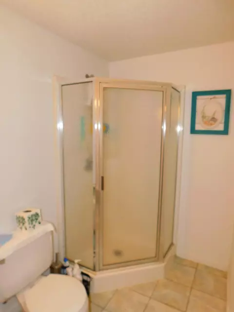 Bath - 238 E Walnut St, Saint Paris, OH 43072 photo 1 of 5
