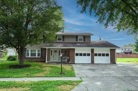4212 Meadowsweet Dr, Dayton, OH 45424