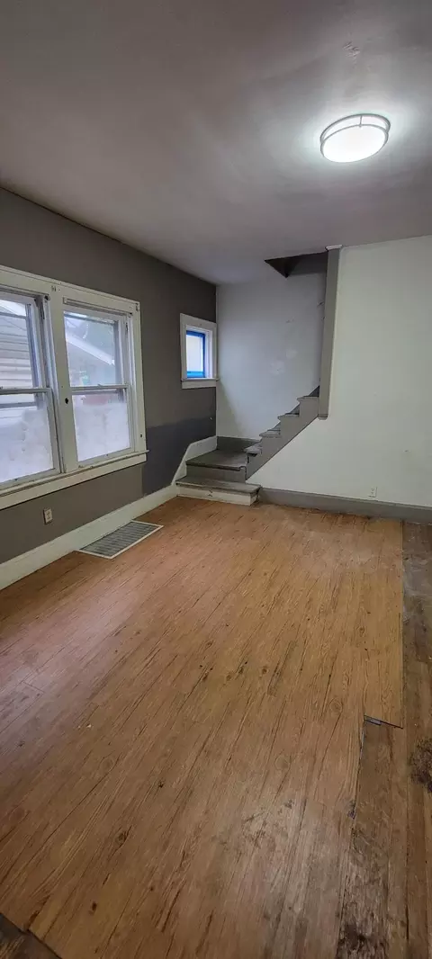 242 E Mccreight Ave, Springfield, OH 45503 photo 16