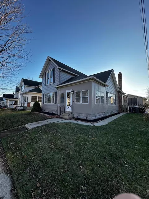 105 Beech St, Saint Marys, OH 45885
