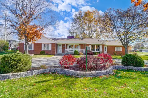 1559 Bunker Dr, Lima, OH 45805