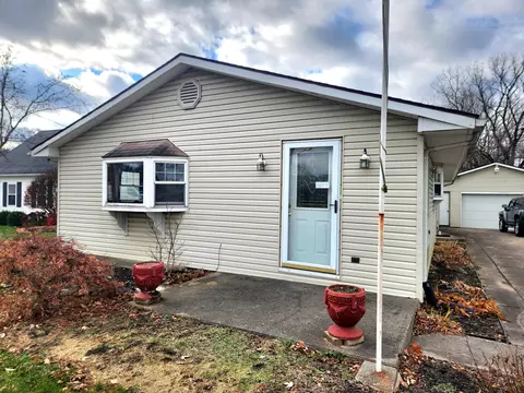564 Barnhart Rd, Troy, OH 45373