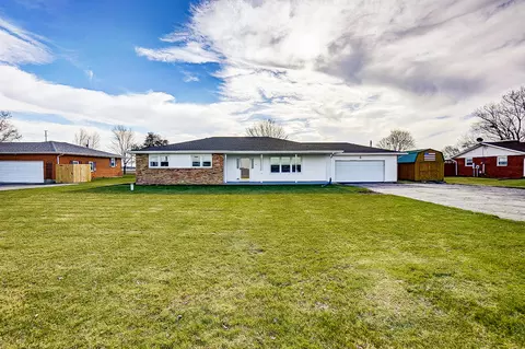 3939 Mumper Rd, Springfield, OH 45502