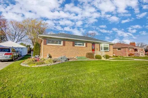 2637 Casey Dr, Springfield, OH 45503