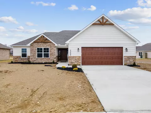 265 Fox Harbor Dr, Troy, OH 45373
