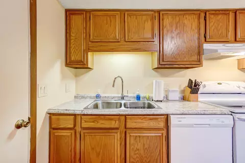 726 Grandview Dr, Springfield, OH 45503 photo 10