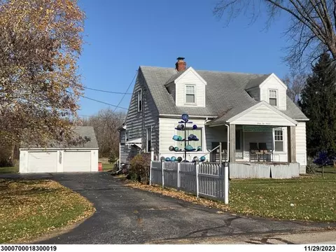 3216 Columbus Ave, Springfield, OH 45503