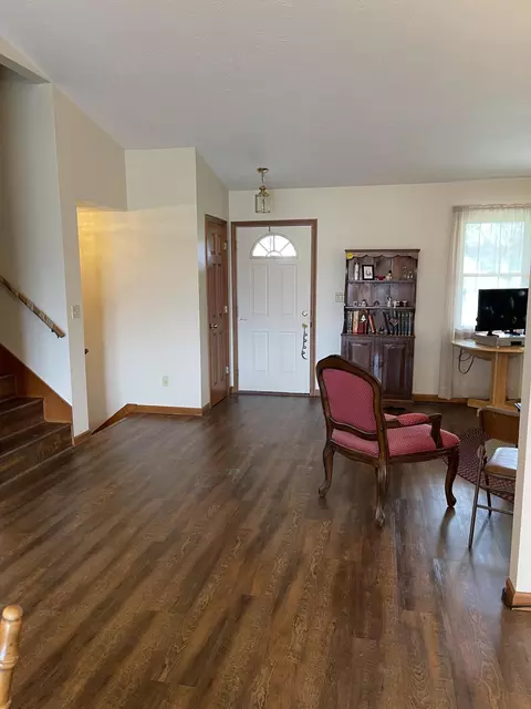 3240 Willow Rd, Springfield, OH 45502 photo 9