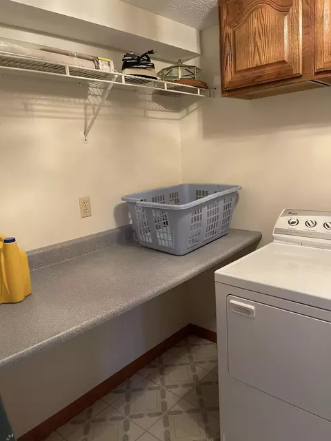 3240 Willow Rd, Springfield, OH 45502 photo 42