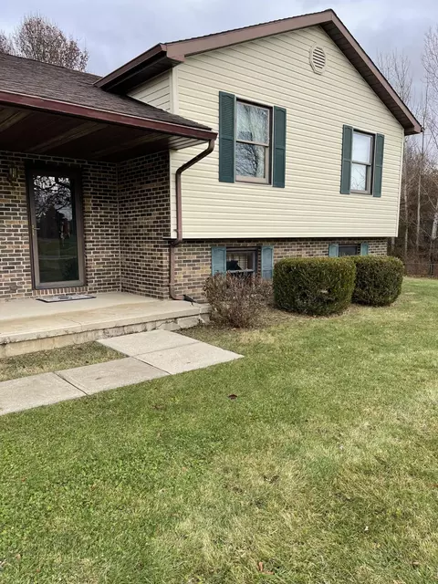 3240 Willow Rd, Springfield, OH 45502 photo 4