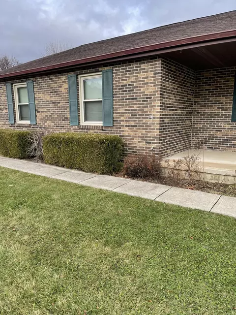 3240 Willow Rd, Springfield, OH 45502 photo 5