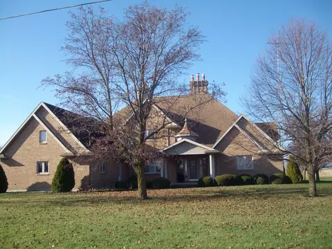 Exterior - 7819 Weitz Rd, Celina, OH 45822 photo 2 of 22