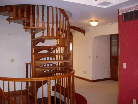 Entry Way - 7819 Weitz Rd, Celina, OH 45822 photo 1 of 5